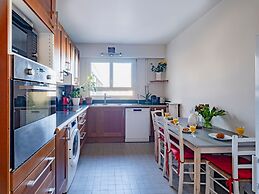 Eiffel Tower Loft residence