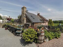 Hoarders Cottage