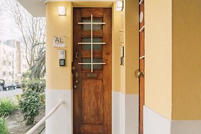 Oporto Yellow Villas