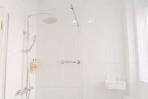 Oporto Yellow Villas