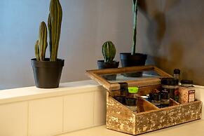 Mountain View 3br Loft Walk To Dt King Fireplace