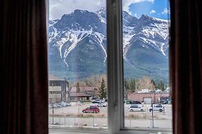 Mountain View 3br Loft Walk To Dt King Fireplace