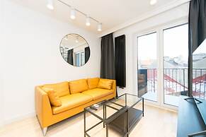 Ghetto Heroes Square Lwowska 10 AC