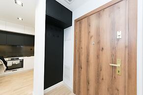 Ghetto Heroes Square Lwowska 10 AC