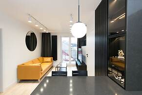 Ghetto Heroes Square Lwowska 10 AC