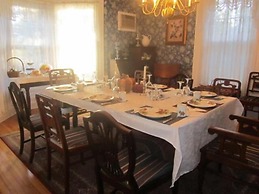 The Dawson House Bed & Breakfast
