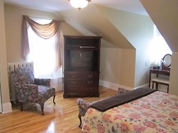 The Dawson House Bed & Breakfast