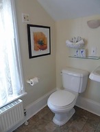 The Dawson House Bed & Breakfast