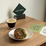 ASTIKON Xenofontos Suites