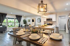 Charlies Place by Avantstay Hot Tub, Deck, Yard