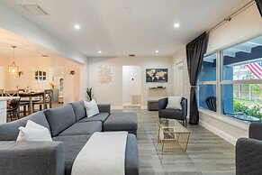 Charlies Place by Avantstay Hot Tub, Deck, Yard