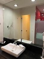 Zújmú Business Boutique Hotel