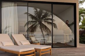 Silversands Beach House Grenada