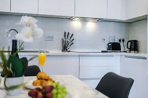 Luxury Stay With Fantastic Discounts