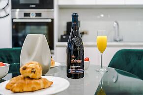 Outstanding,captivating Stays for Discounts Prices