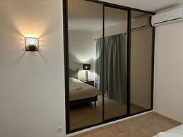 Inviting 4-bed Villa in Guia