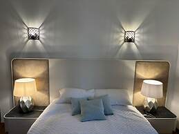 Inviting 4-bed Villa in Guia