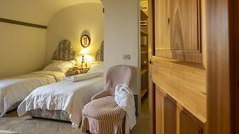 Il Poggio Alle Trese 14 Emma Villas