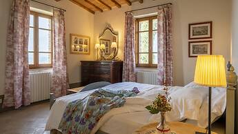 Il Poggio Alle Trese 14 Emma Villas