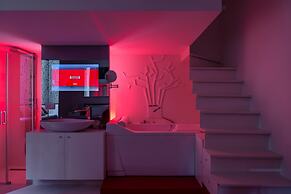 Morghen Red Passion and Pop Art