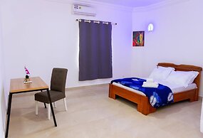 House 5 Mins From the Beach, 15 Mins From the Airport