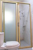 House 5 Mins From the Beach, 15 Mins From the Airport