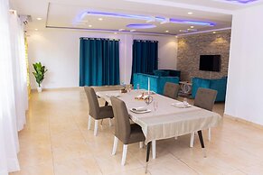 House 5 Mins From the Beach, 15 Mins From the Airport