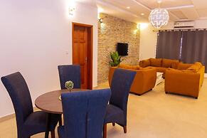 House 5 Mins From the Beach, 15 Mins From the Airport