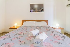 Casa del Mare with garden near the beach