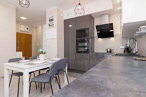 Apartment With Garden by Renters