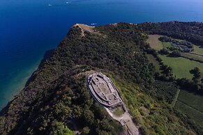 Profumo Del Garda Hilly Area and Lake vie