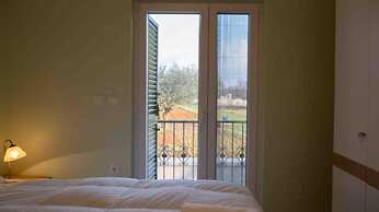 Isabell - With Swimming Pool - H