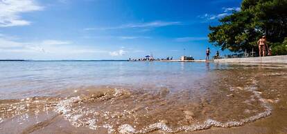 Isabell - With Swimming Pool - H