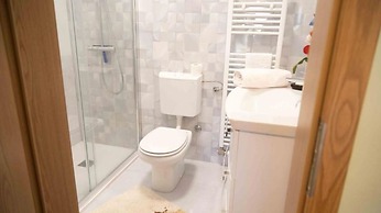 Isabell - With Swimming Pool - H