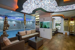 Palmeras Beach Hotel