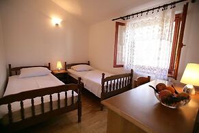 Sea Front - With Pool - H