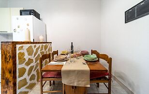 Galic - Stylish Getaway - H