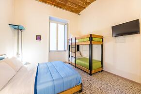 Via Milano Central Station Apartment