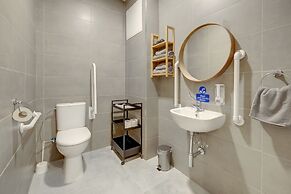 Sliema Creek Boutique Suites