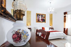 Nobilis Boutique Living