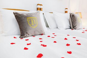 Nobilis Boutique Living