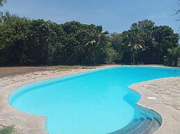 Lux Suites Kivulini  Cottages Diani