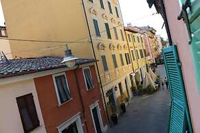 Loft Angela, Delizioso Bilocale con Soppalco, Centralissimo a Pietrasa