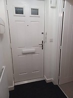 Cozy Coventry Retreat With 2 Bedrooms House