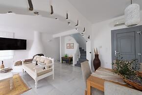 Villa Mira Paros  Luxury Suites