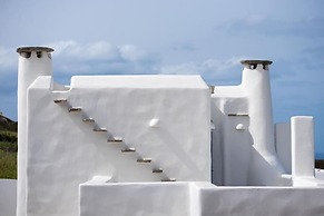 Villa Mira Paros  Luxury Suites