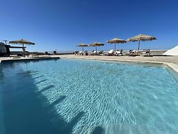 Villa Mira Paros  Luxury Suites