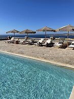 Villa Mira Paros  Luxury Suites