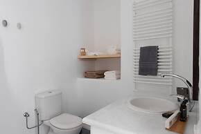 Villa Mira Paros  Luxury Suites