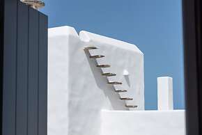 Villa Mira Paros  Luxury Suites